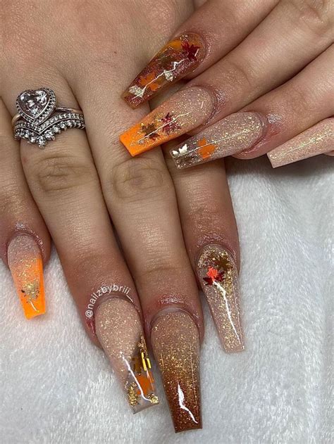 cute fall acrylic nail ideas